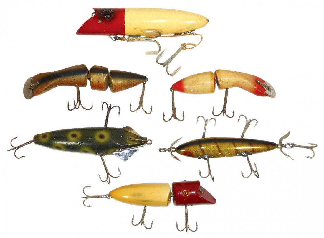 Fishing lures (6), Game Fisher (3-pc), Game Fisher: Fishing lures (6), Game Fisher (3-pc), Game Fisher (2-pc), King Basser (lg glass eyes), Zig Wag (2-pc w/glass eyes), Dowagiac 150 & Dowagiac (3 treble hooks), all Heddon, VG/Exc cond, up to 5"L.