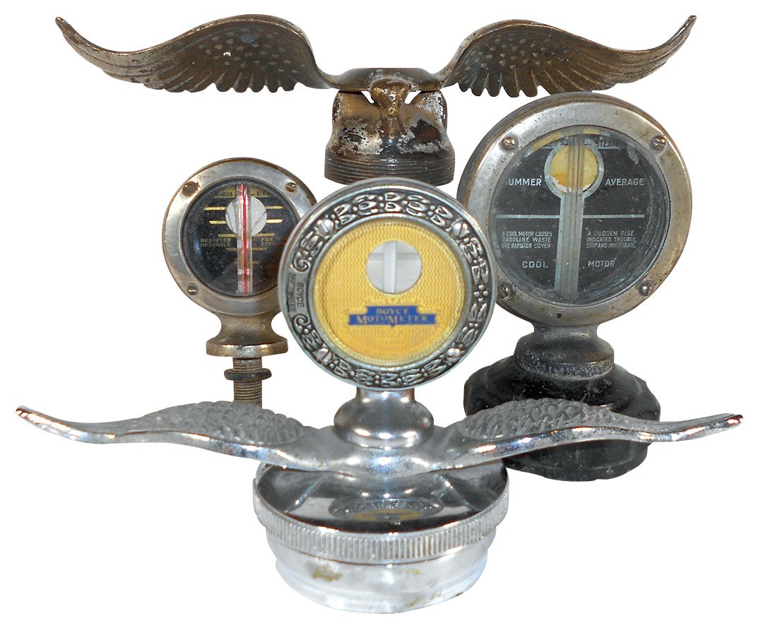 Automotive motometers & parts (4), Boyce Motometer: Automotive motometers & parts (4), Boyce Motometer Junior, Motometer G & E Corp-Long Island City, NY, Exc cond; Boyce Universal, VG cond; Boyce, broken glass one side, o/wise Good cond & winged base (