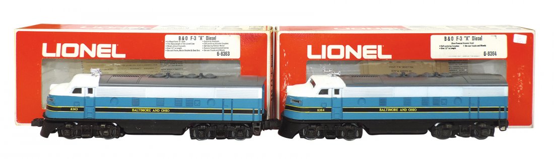 Model train cars (2), Lionel O gauge, B&O 6-833 F-3 "A": Model train cars (2), Lionel O gauge, B&O 6-833 F-3 "A" diesel & 6-8364 F-3 "A" diesel, both w/boxes, Exc cond & 15.5"L.