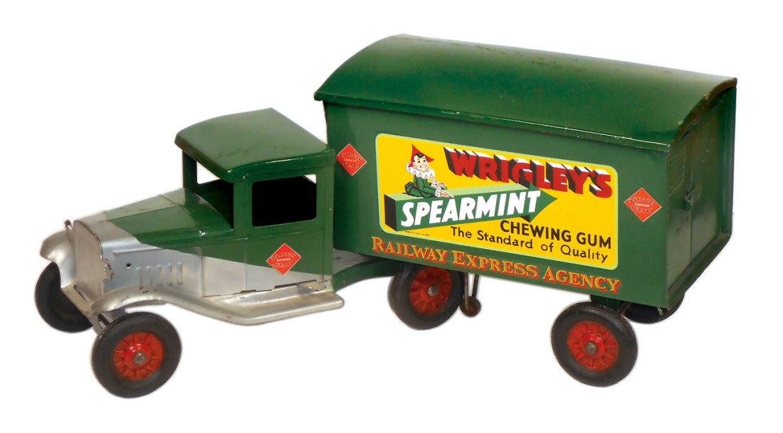 Toy truck, Buddy L Railway Express Agency for Wrigley's: Toy truck, Buddy L Railway Express Agency for Wrigley's Spearmint Chewing Gum, pressed steel, older prof restoration, VG+ cond w/minor paint loss, 9.75"H x 23.25"L.