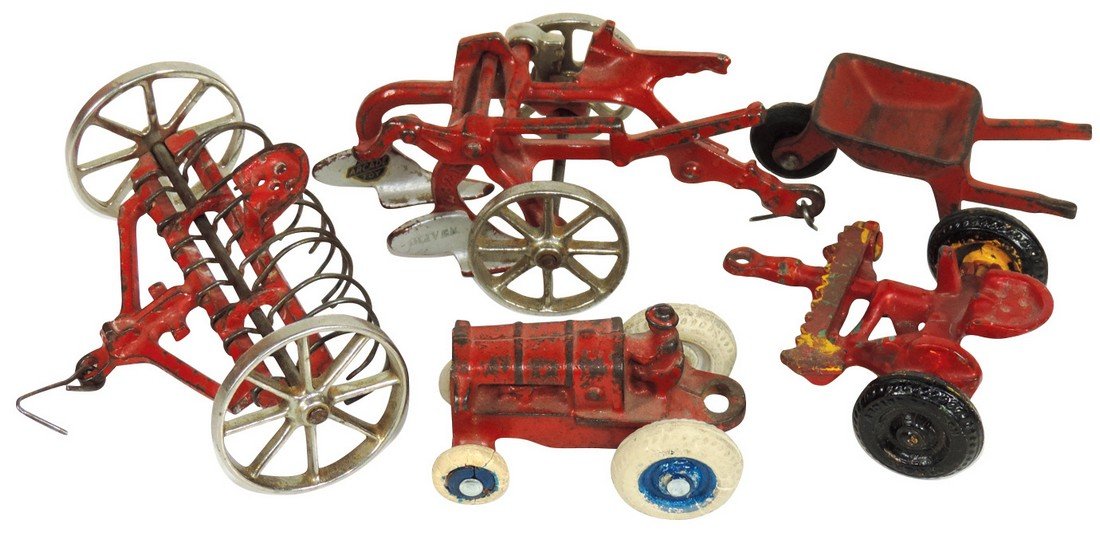 Farm toys (5), Arcade 2-bottom plow, Exc cond w/orig (1 of 1)