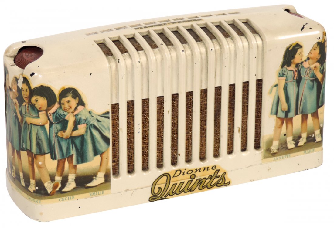 Radio, Dionne Quints, Stewart-Warner Model A-6S table (1 of 1)
