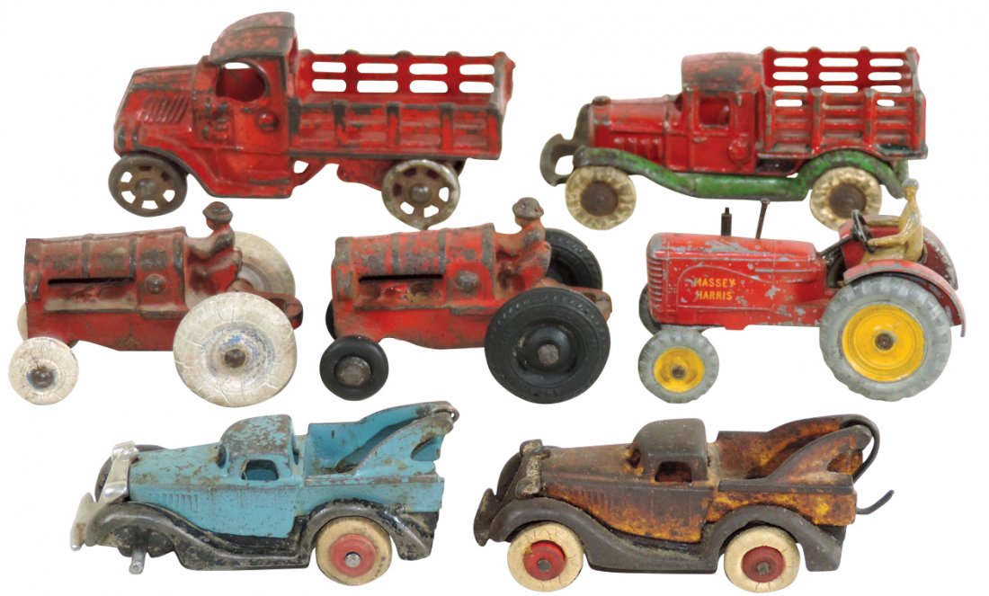 Toy trucks & tractors (7), all cast iron, (2) Arcade (1 of 1)