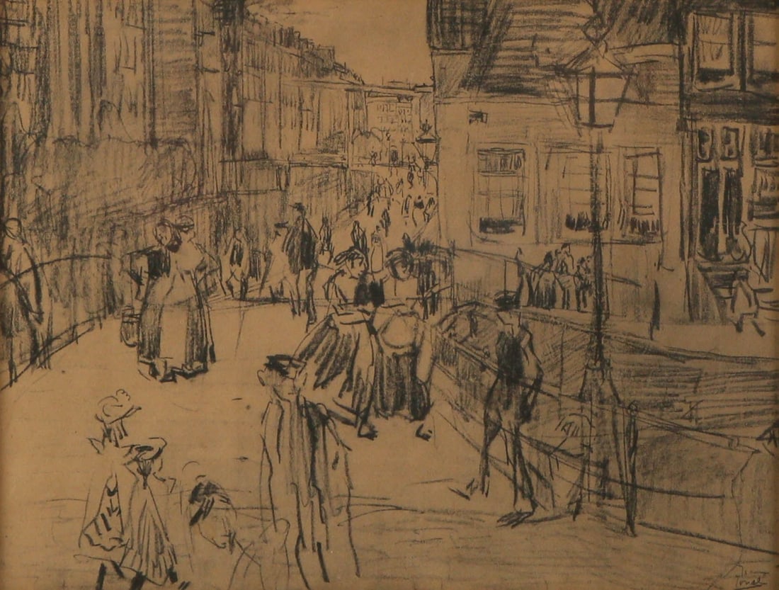 Isaac Israels: Figures on the Street, Charcoal on paper, 25x33 cm. Signed.