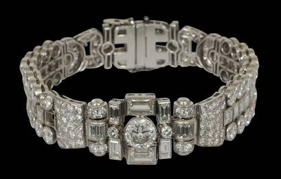 A PLATINUM BRACELET