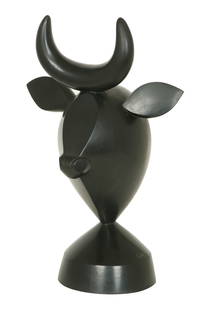 Baltasar Lobo: Bull, Bronze, height: 45 cm. Signed and numbered 6/8.