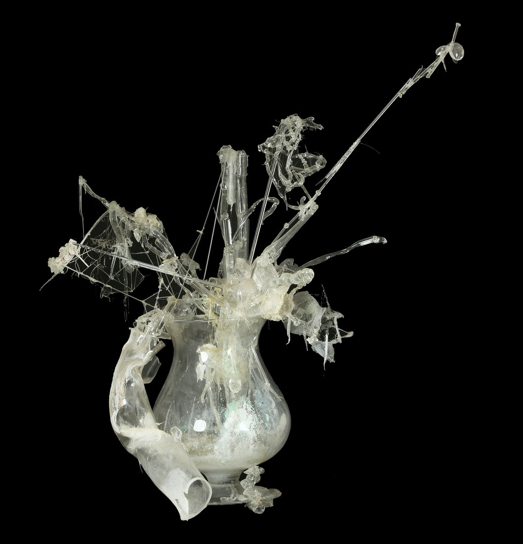 Eitan Ben-Moshe: Crystal Plant #1, 2012, Glass, Pyrex, epoxy, alum crystals and 3D polymer printing, 85x80x55 cm.