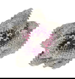 A 14K WHITE GOLD PENDANT