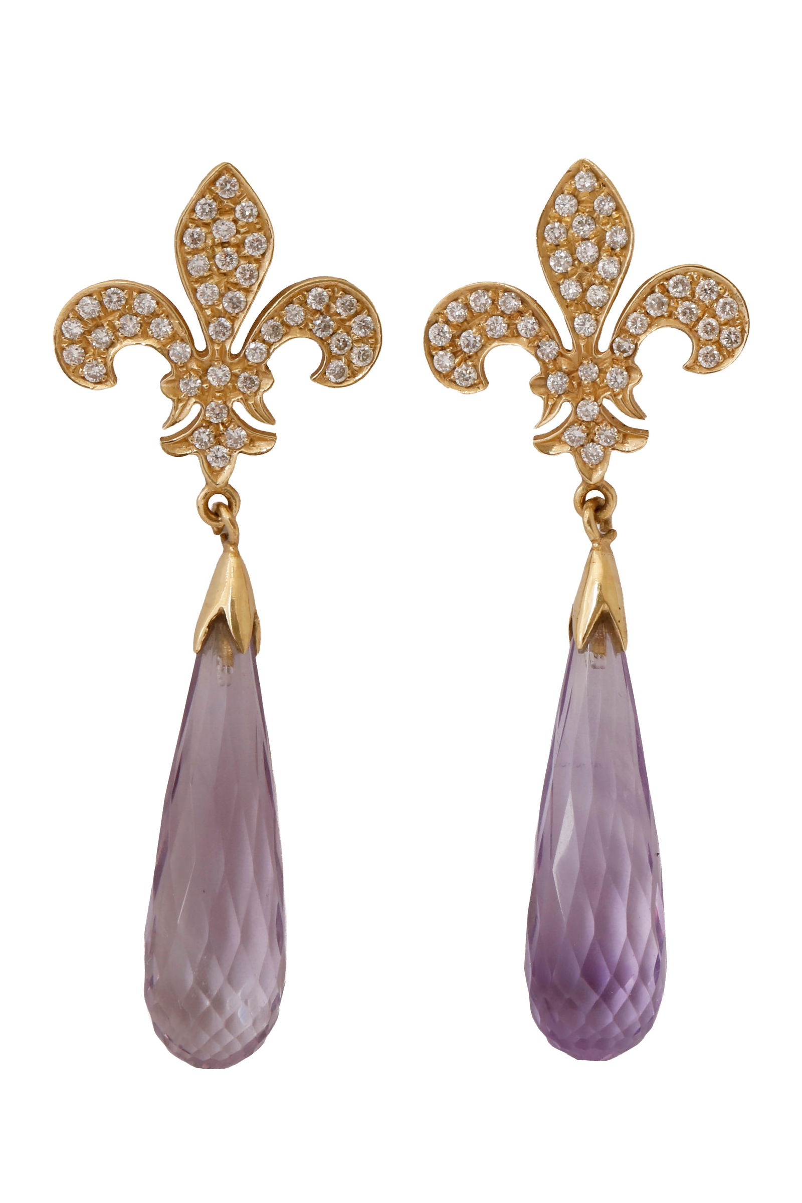 14K GOLD EARRINGS: Set with diamonds with a total weight of approx. 0.96 ct and amethyst gemstones with a total weight of approx. 22.00 cts. Length approx. 5 cm. Weight approx. 7.7 grams.