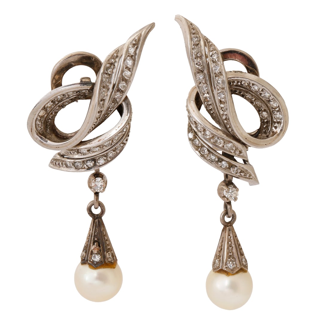 ART DECO PLATINUM CLIP-ON EARRINGS (1 of 3)