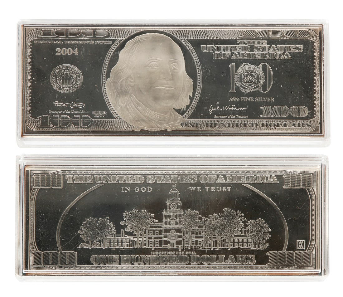 100 DOLLAR SILVER NOTE: 2004. Made of pure silver by the United States Mint in Washington, struck in a limited edition with the highest quality (.999). Weight: 124.4 g (4 troy ounces = quarter pound). Includes matching