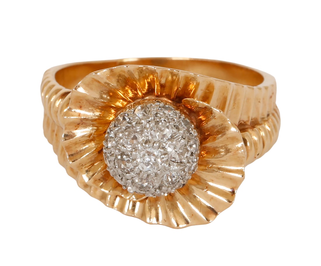 18K GOLD RING (1 of 3)