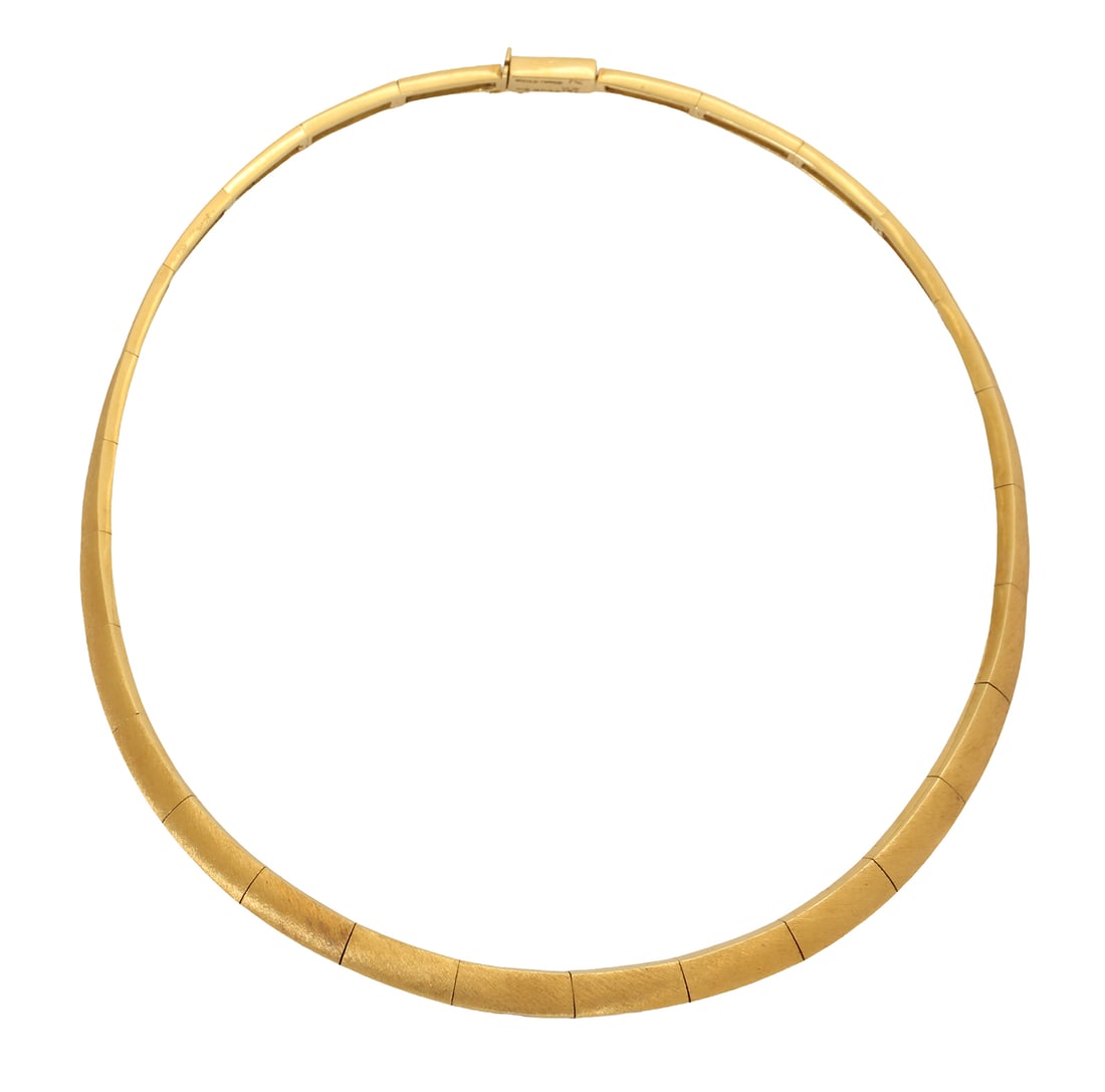 18K GOLD COLLAR: Expanding Gold links. Length approx. 40 cm. Weight approx. 42 grams.