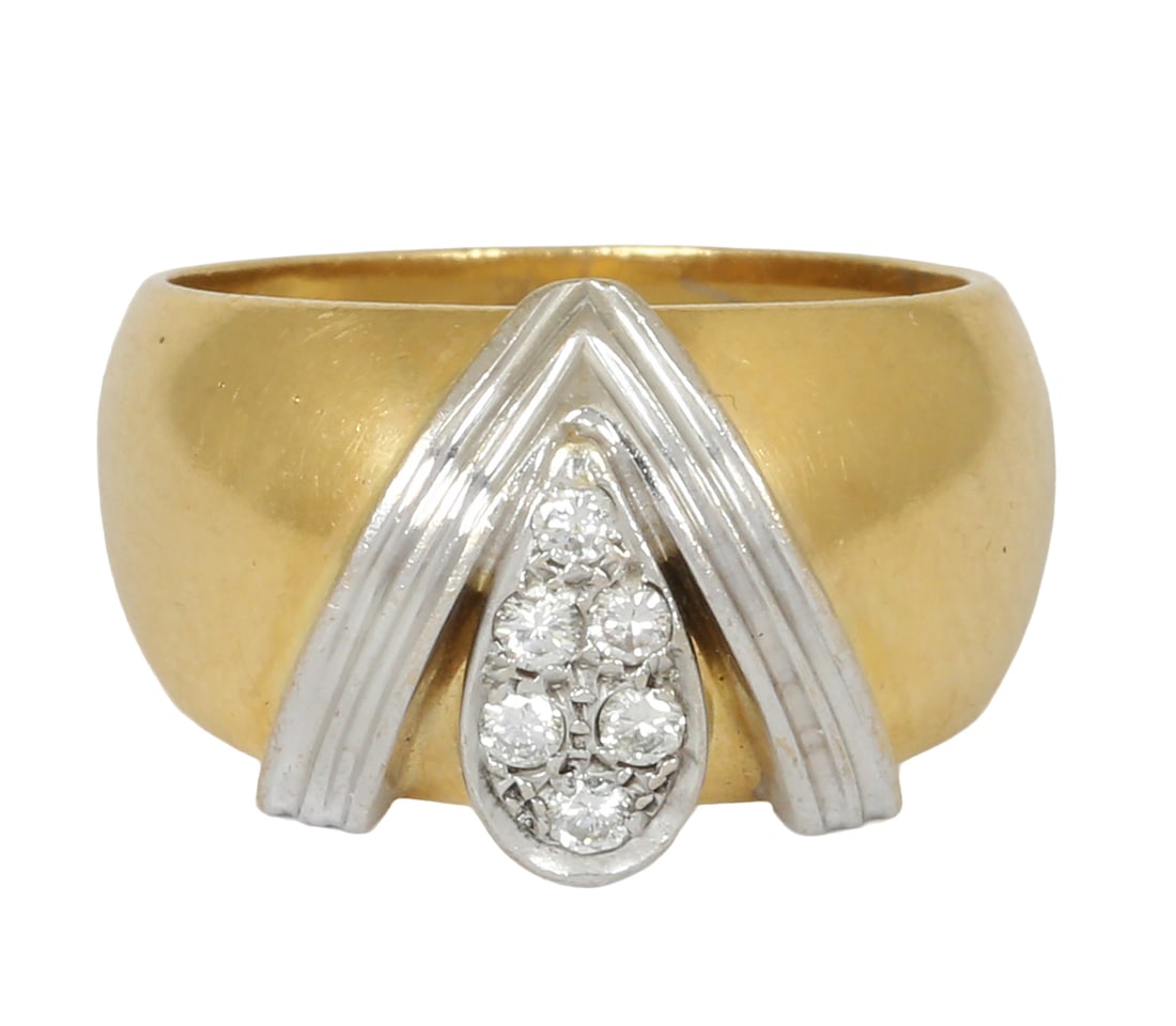 18K GOLD RING (1 of 4)