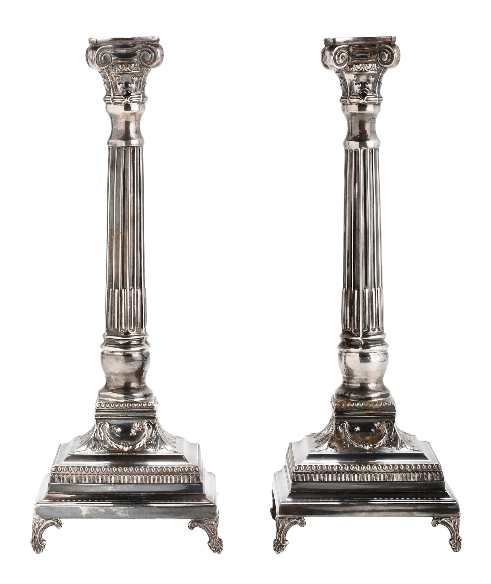 PAIR OF STERLING SILVER CANDLESTICKS: Neo-Renaissance and Neo-Rococo style. Marked. Weight approx. 520 g. Height: 30 cm.