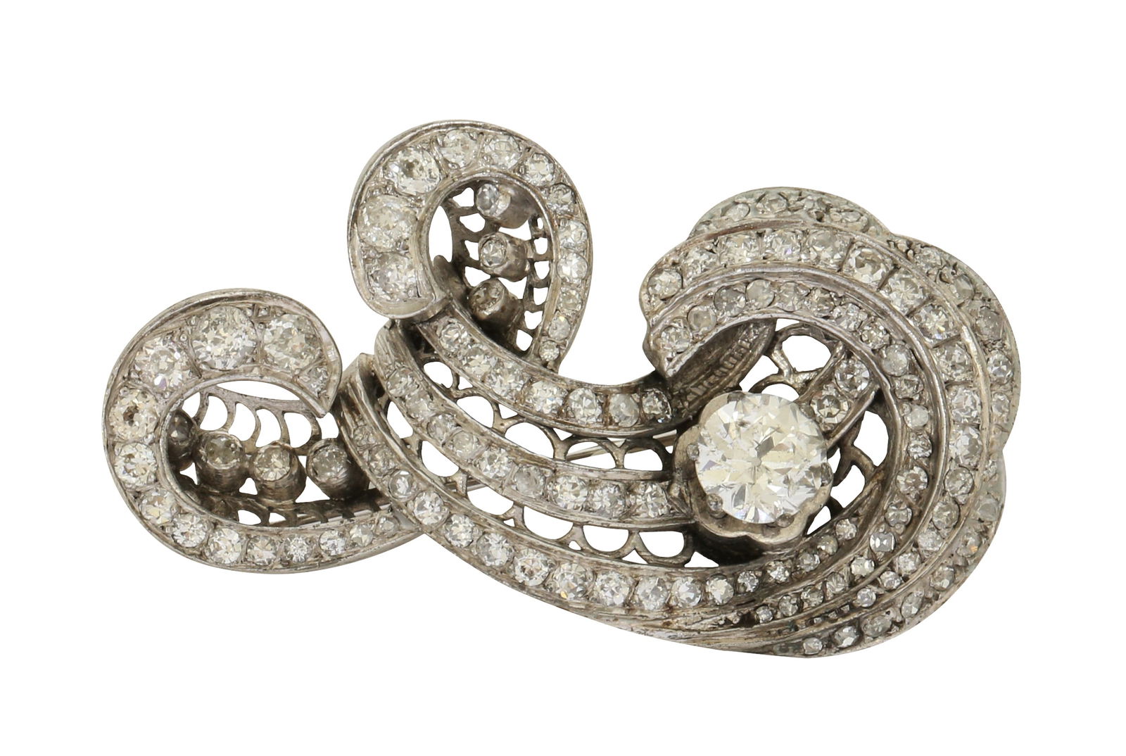 ANTIQUE PLATINUM BROOCH (1 of 2)