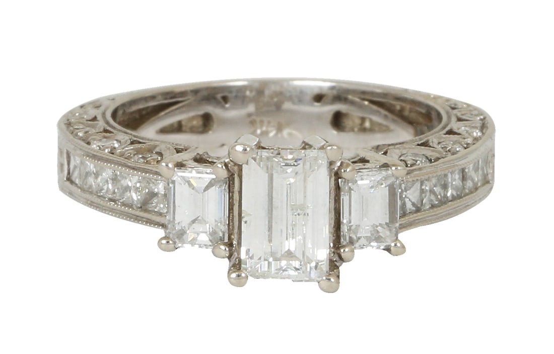 14K WHITE GOLD RING (1 of 4)