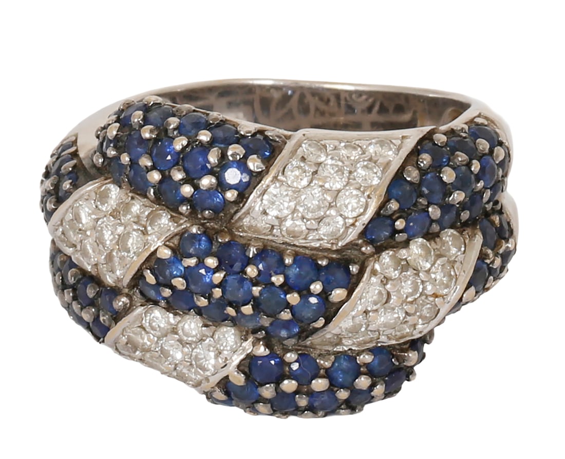 18K WHITE GOLD RING (1 of 3)