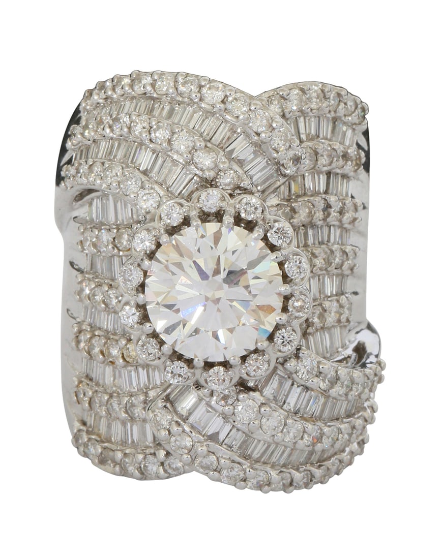 18K WHITE GOLD RING (1 of 4)