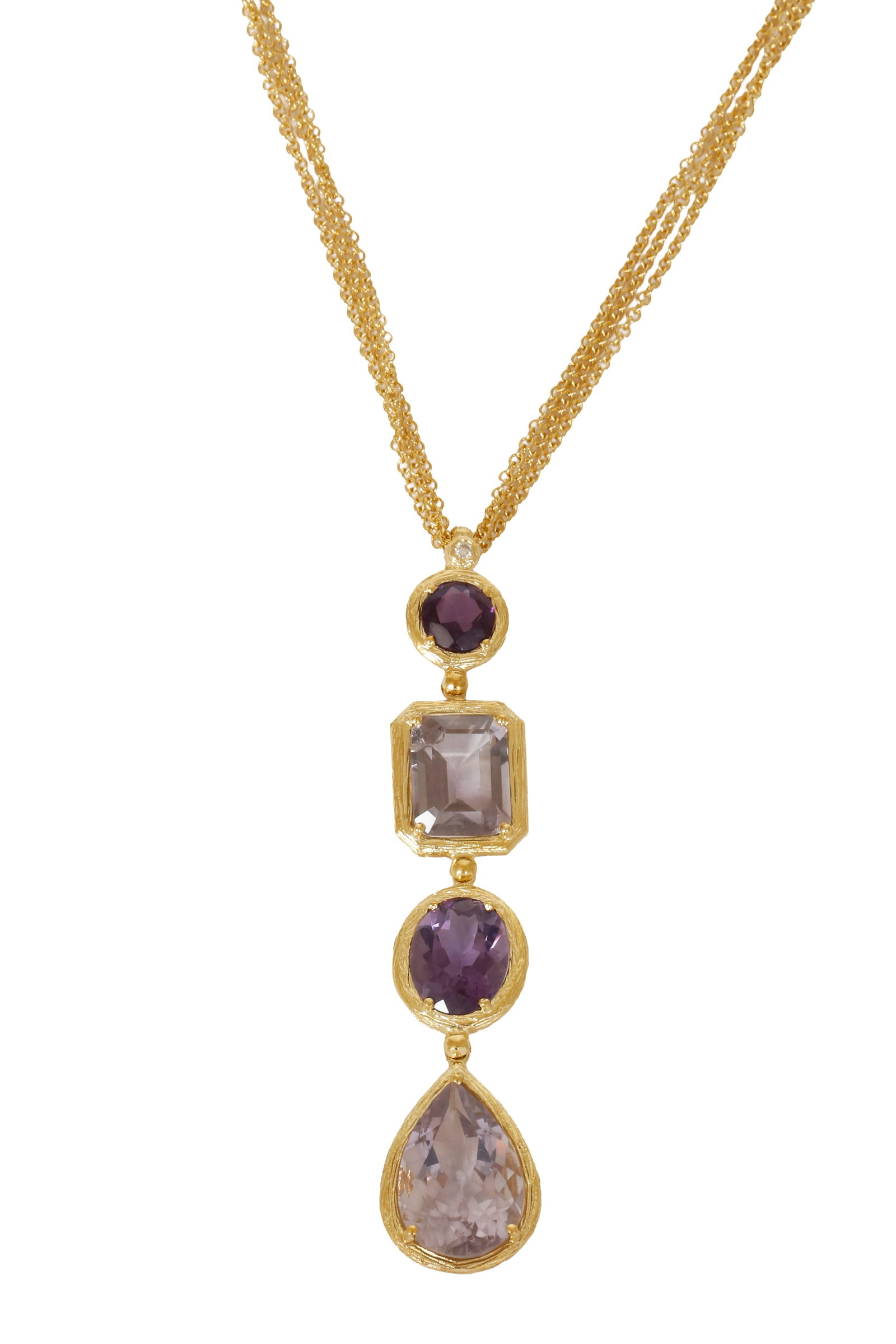 14K GOLD NECKLACE: Set with amethyst stones and a small diamond. Includes an 18K triple Gold chain. Weight approx. 12 grams. Length approx. 6.2 cm.