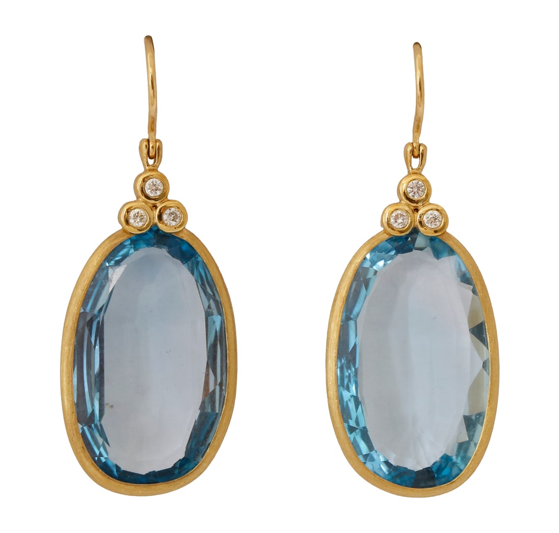 18K GOLD EARRINGS (1 of 2)