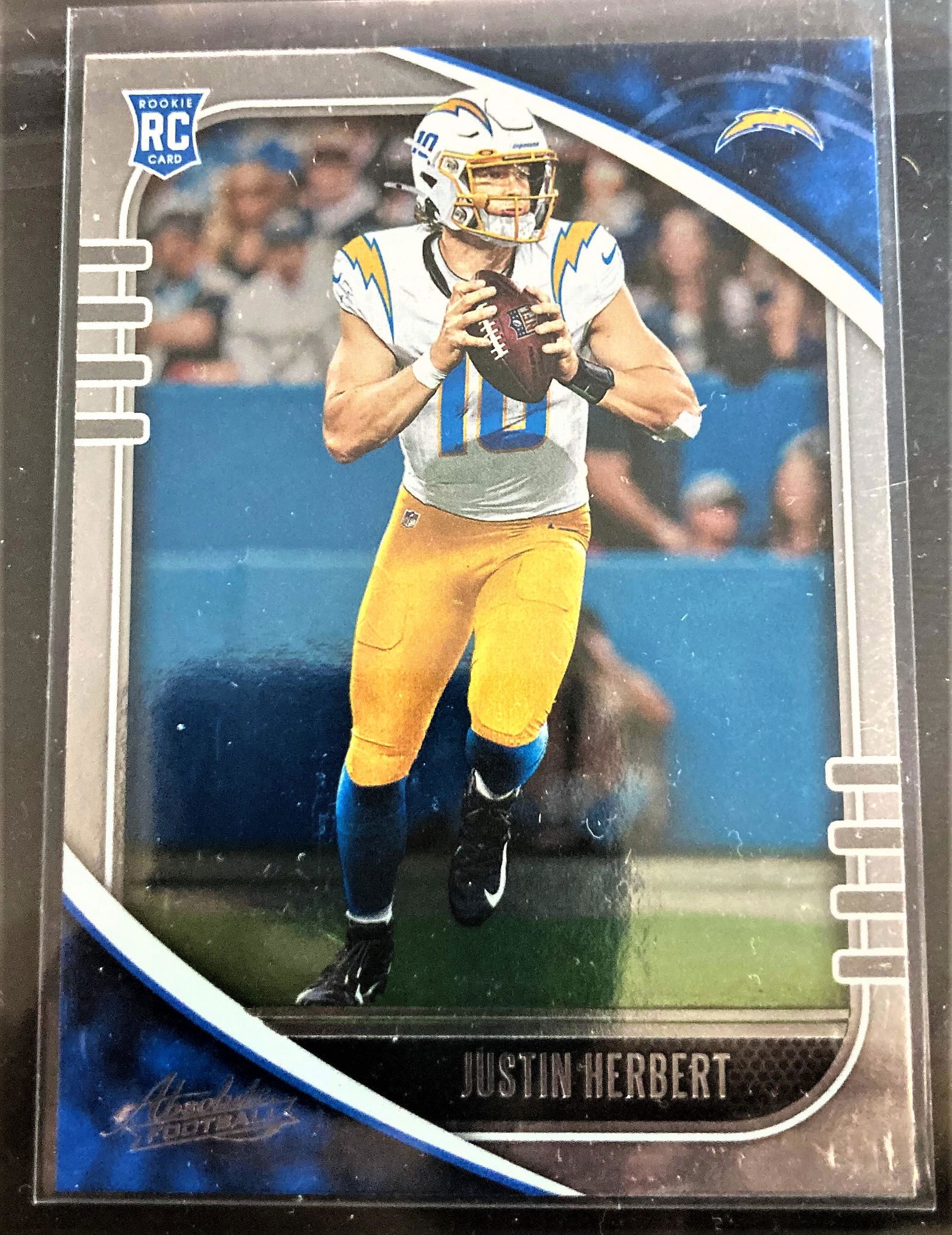2020 Panini Absolute Justin Herbert Rookie RC #167 (1 of 2)