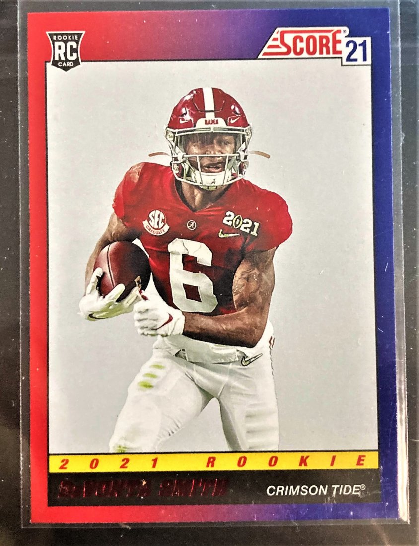 2021 Panini Score DeVonta Smith Eagles Throwback #TB4 (1 of 2)