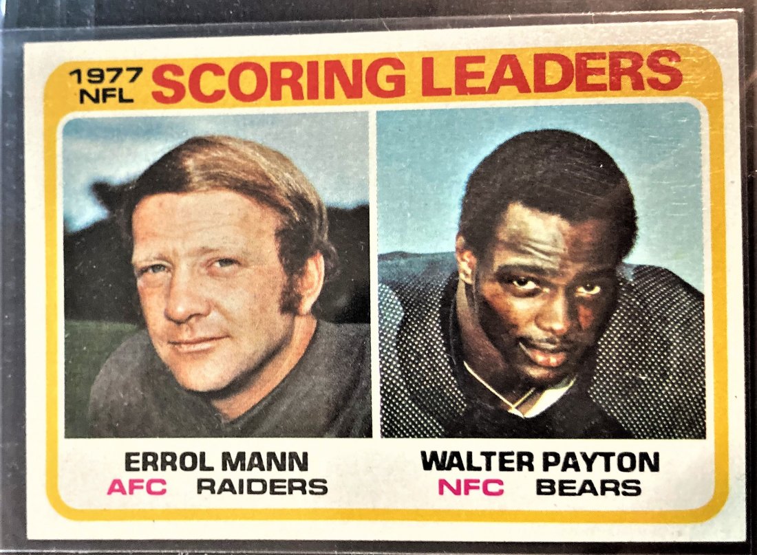 1977 Topps #334 Scoring Leaders Errol Mann, Walter: 1977 Topps #334 Scoring Leaders Errol Mann, Walter Payton