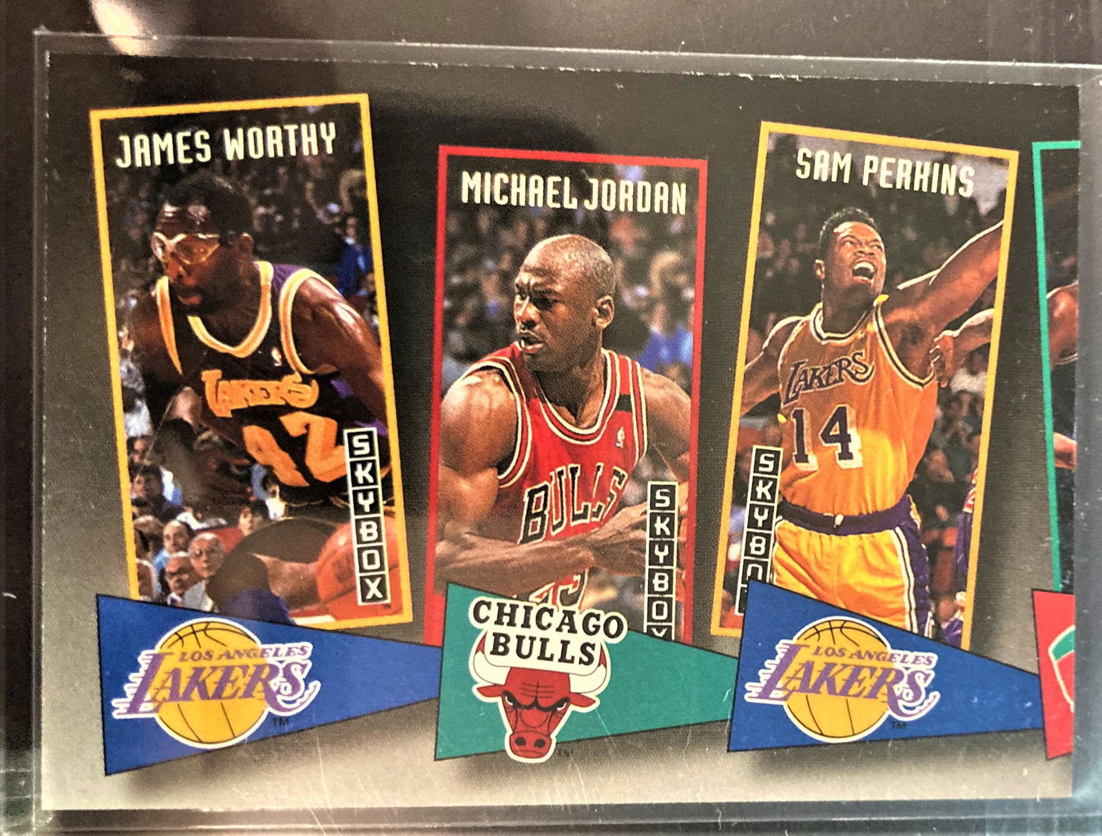 1992-93 Skybox School Ties James Worthy Michael Jordan (1 of 2)