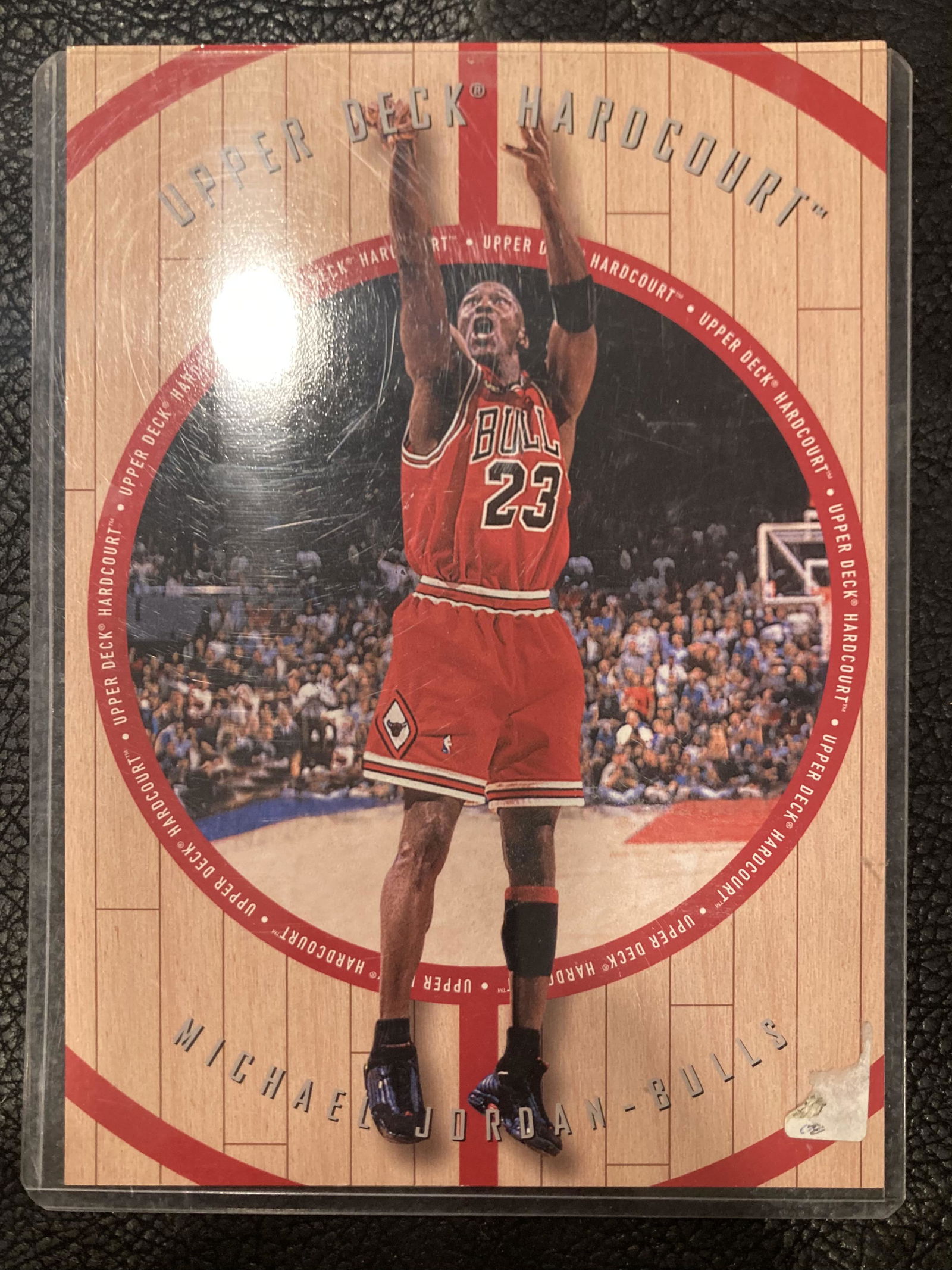 1998-99 Upper Deck Hardcourt #23-G Chicago Bulls (1 of 2)