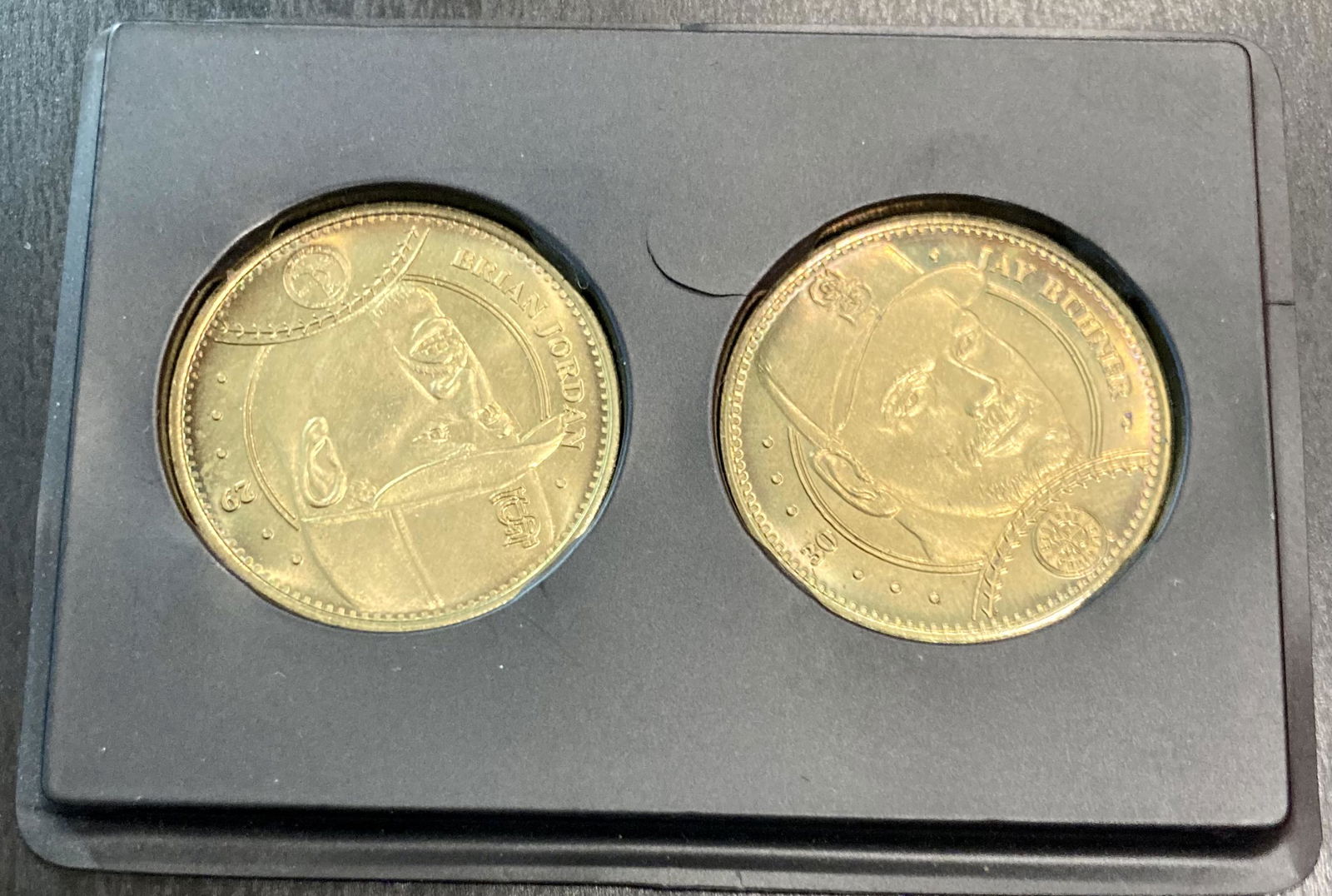 1997 Pinnacle Mint Coins Brass Brain Jordan & Jay Buner (1 of 1)