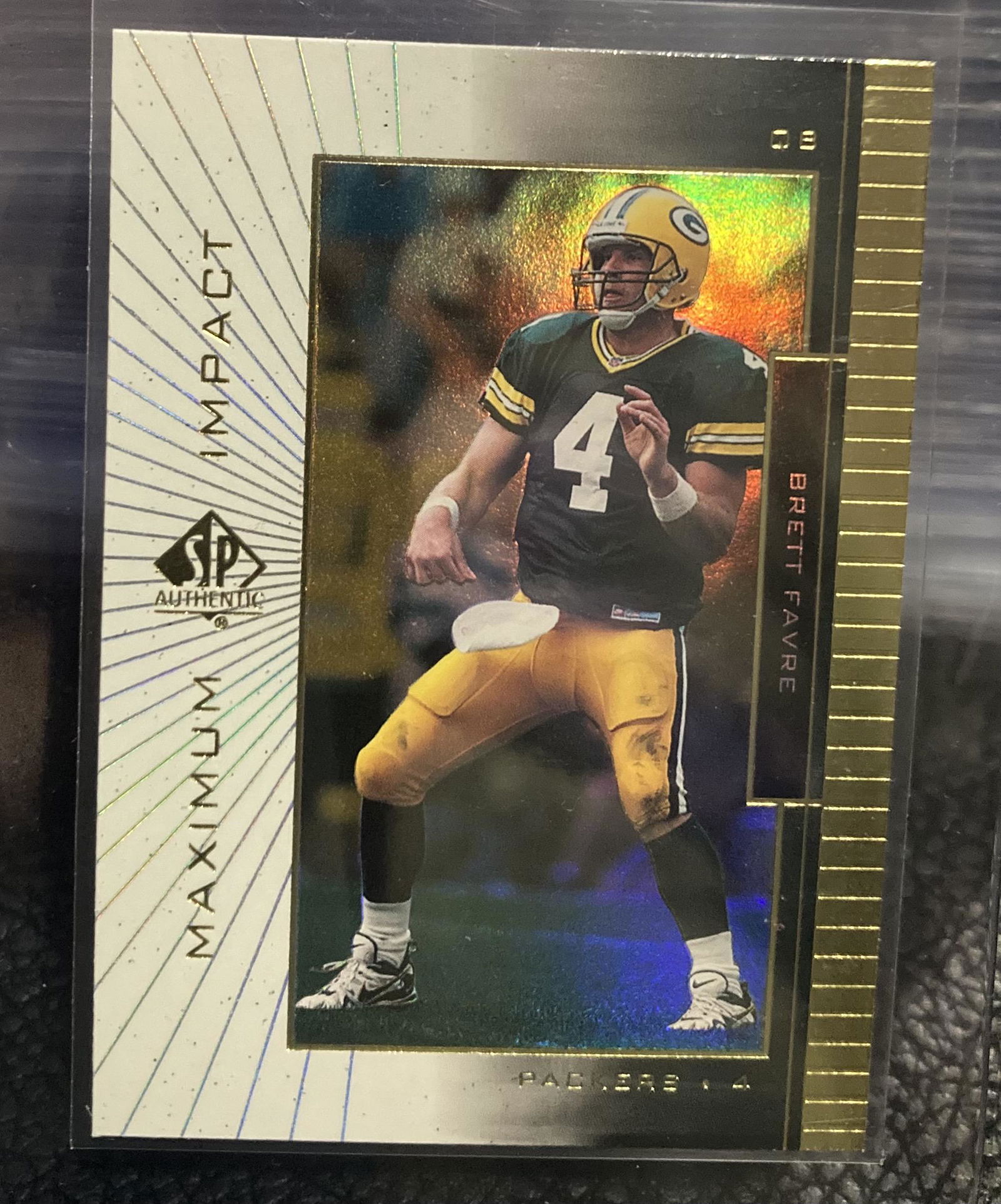 Brett Favre 1999 Upper Deck Sp Authentic Maximum Impact (1 of 2)