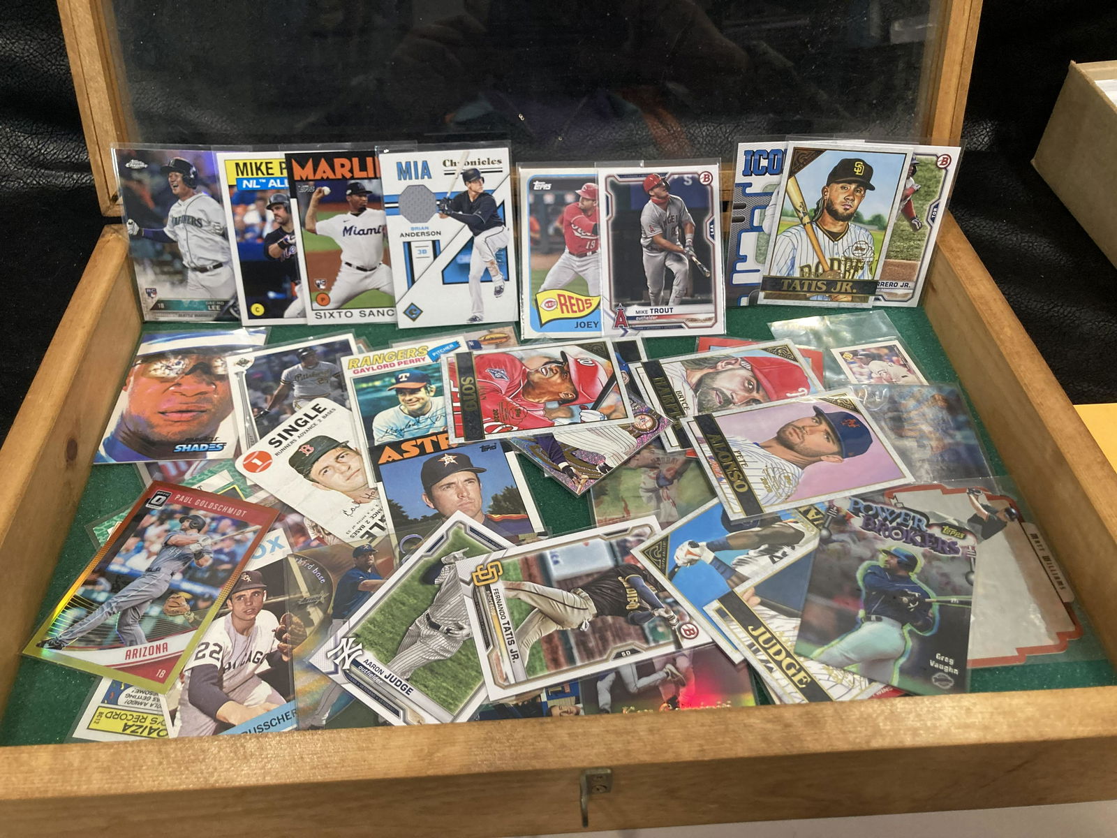 50 Card Lot Baseball Mixed Lots (1 of 5)