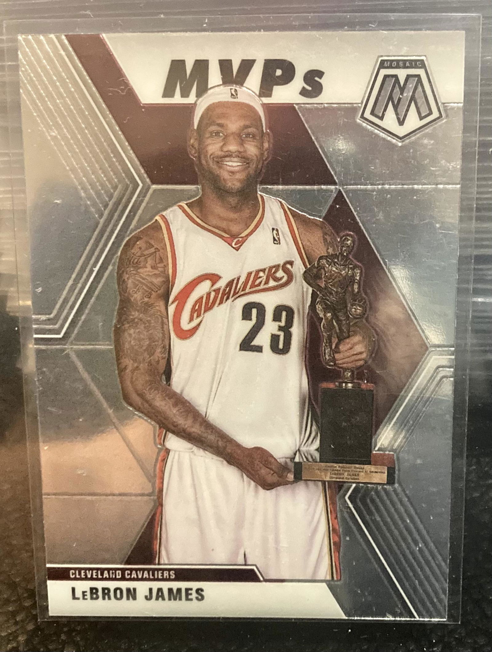 LeBron James 2019-20 Panini Mosaic MVP Cavaliers (1 of 2)