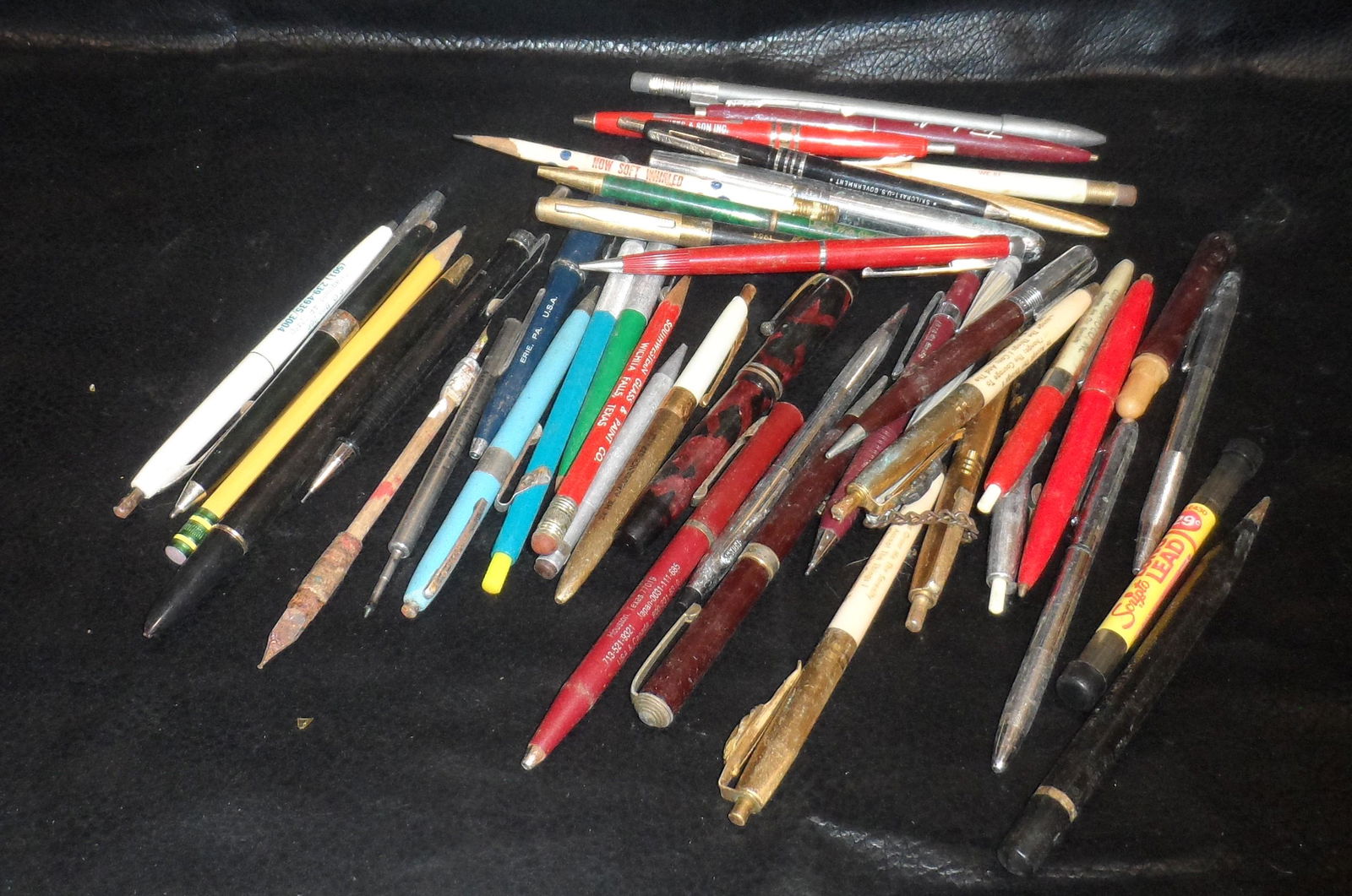 Big Vtg Fountain Pen Pencil Lot For Parts Or (1 of 4)