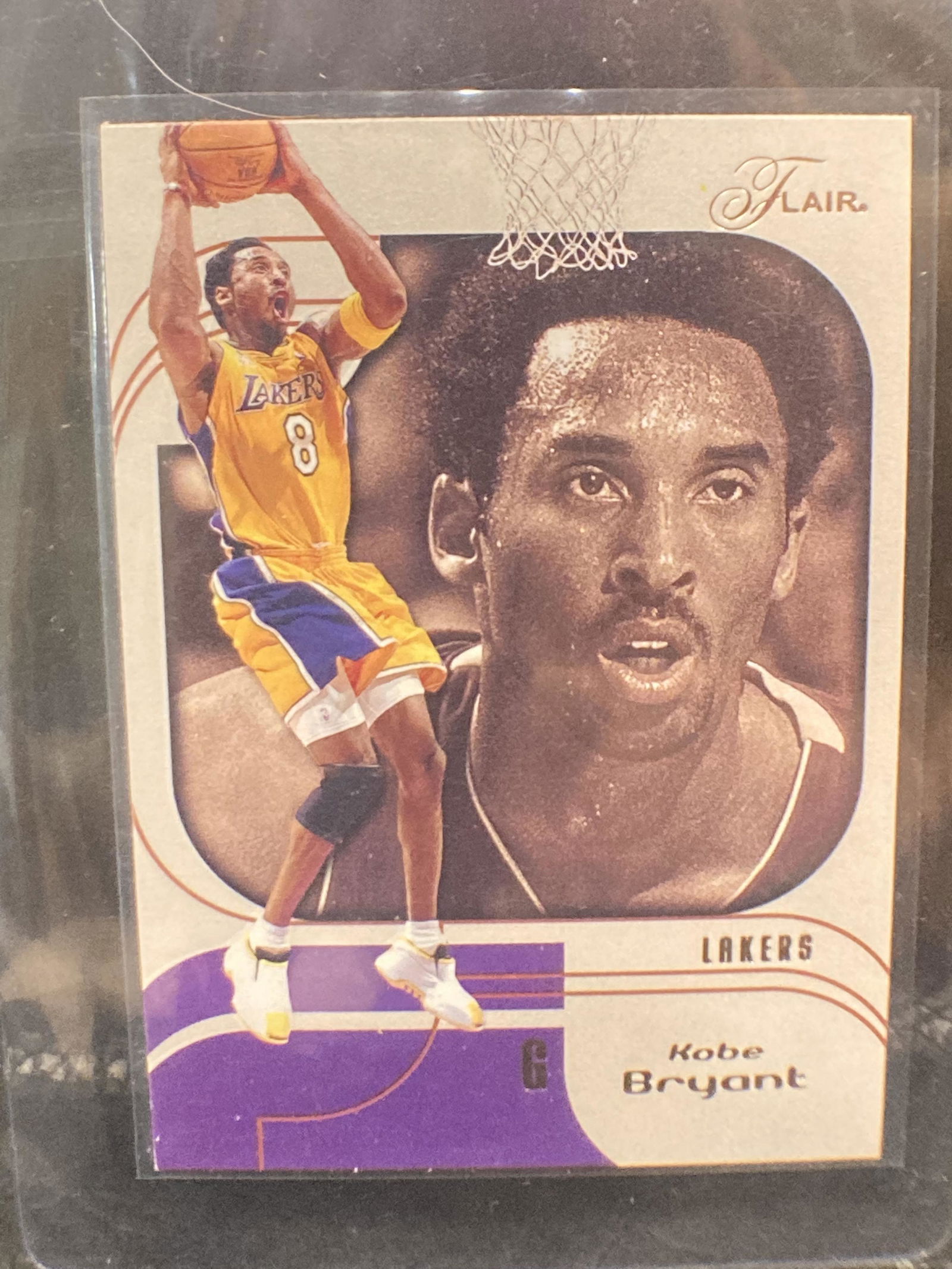 2002-03 Flair Los Angeles Lakers Basketball Card #37 (1 of 2)