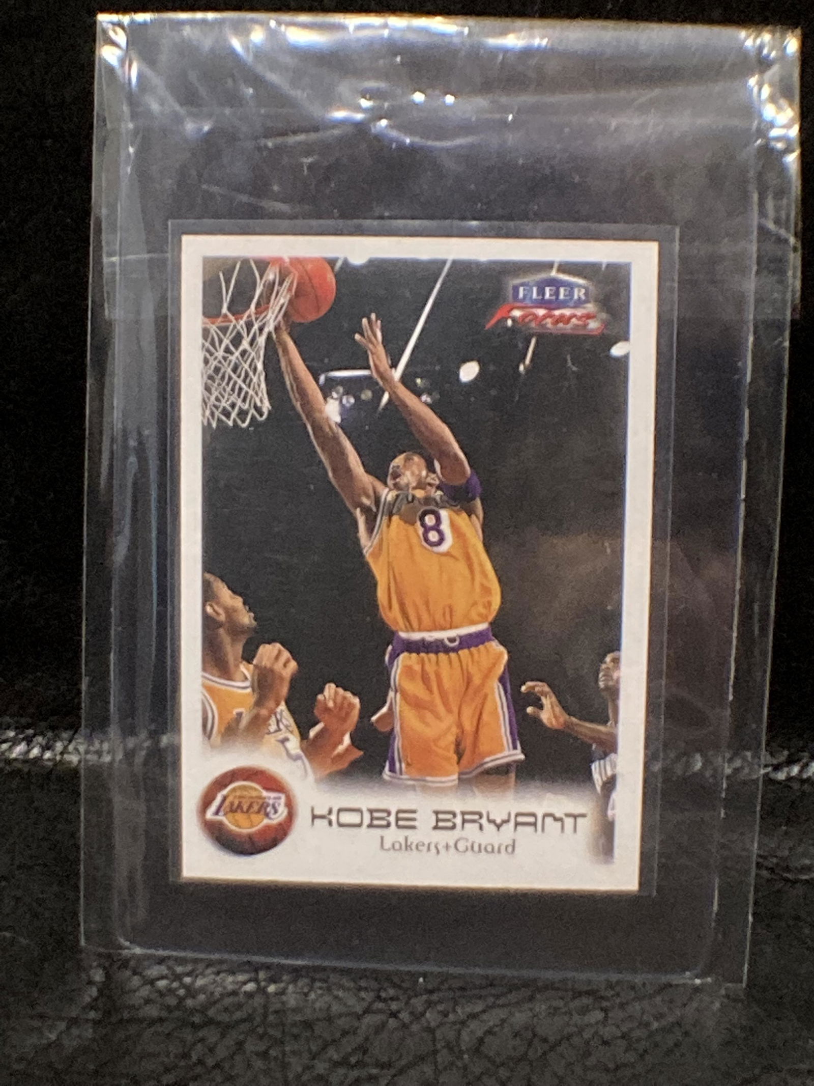 Kobe Bryant 1999-00 Fleer Focus #62 Los Angeles Lakers (1 of 2)