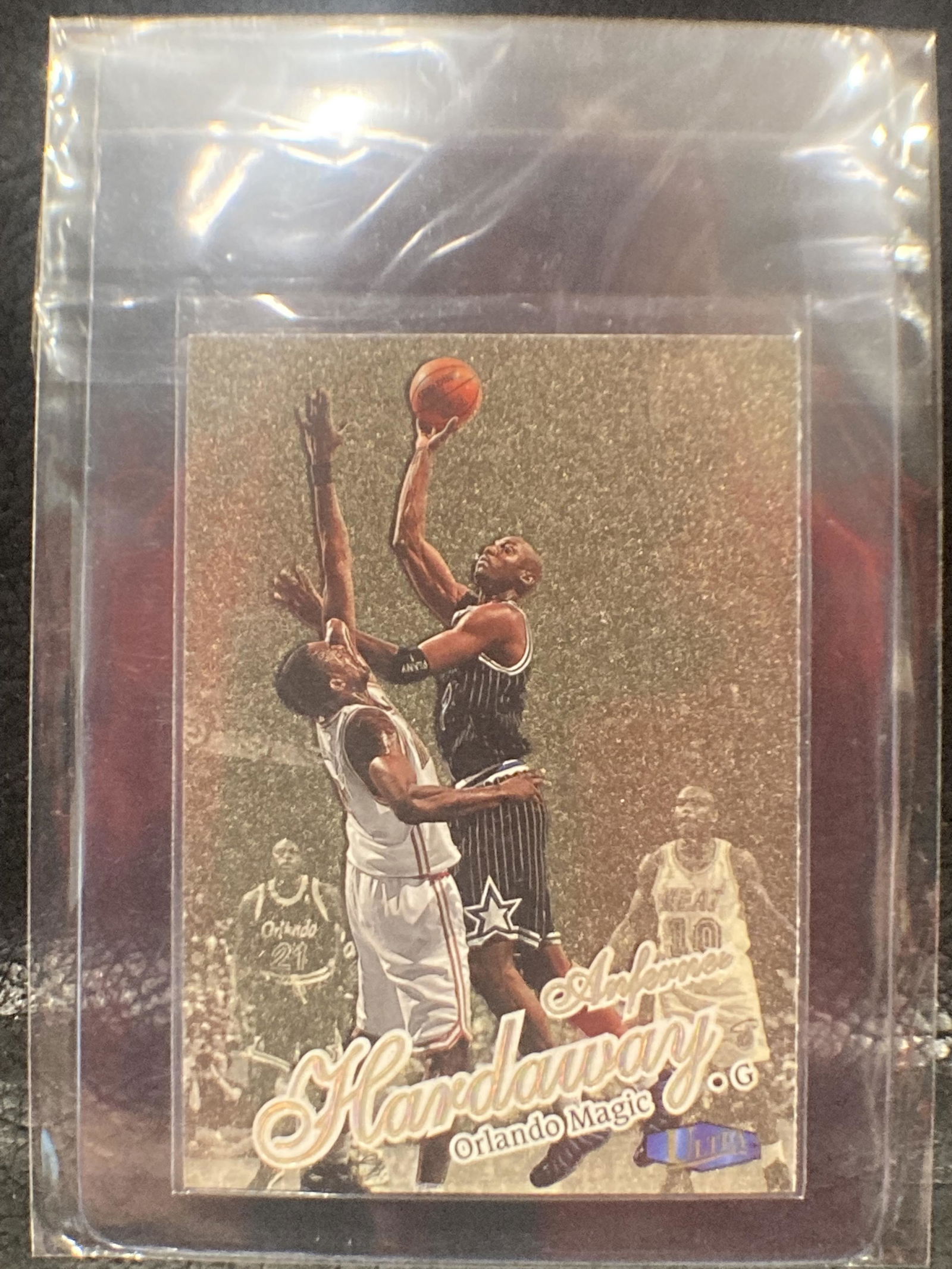 Anfernee Hardaway 1997-98 Fleer Ultra 24g Gold (1 of 2)