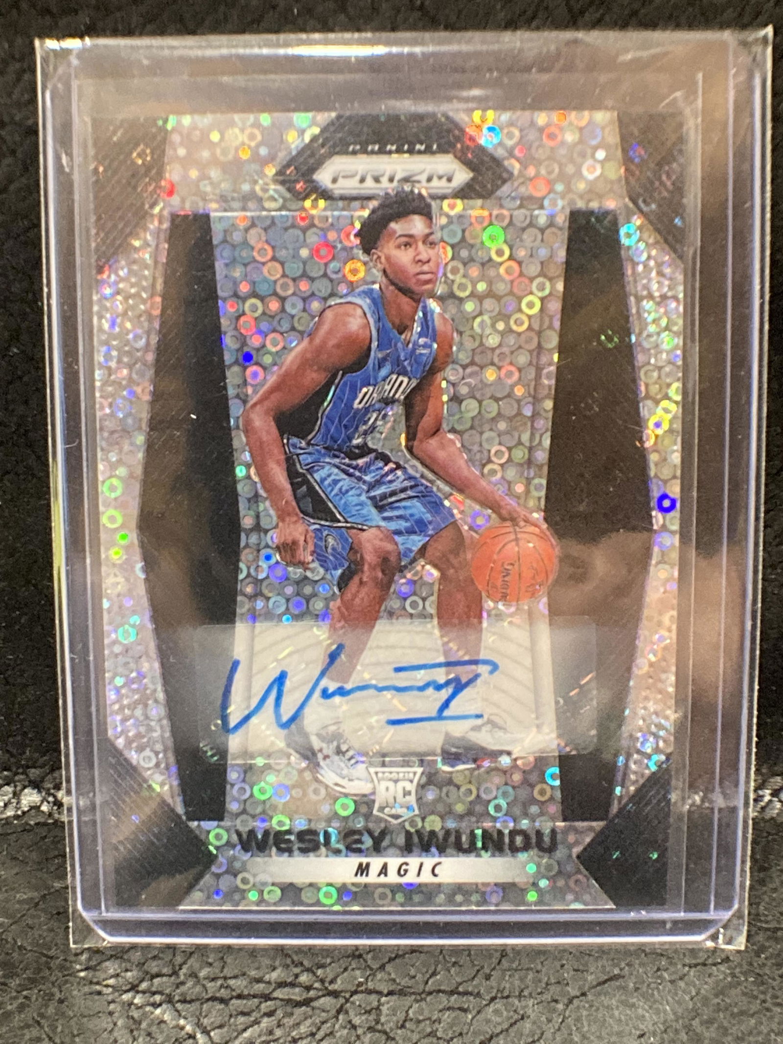 Wesley Iwundu 2017-18 Prizm Disco Auto Orlando Magic (1 of 2)