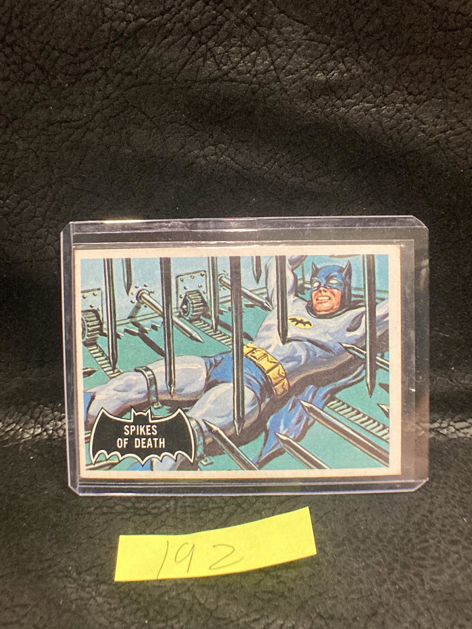 1966 Topps Batman Black Bat #17 Spikes Of Death: 1966 Topps Batman Black Bat #17 Spikes Of Death