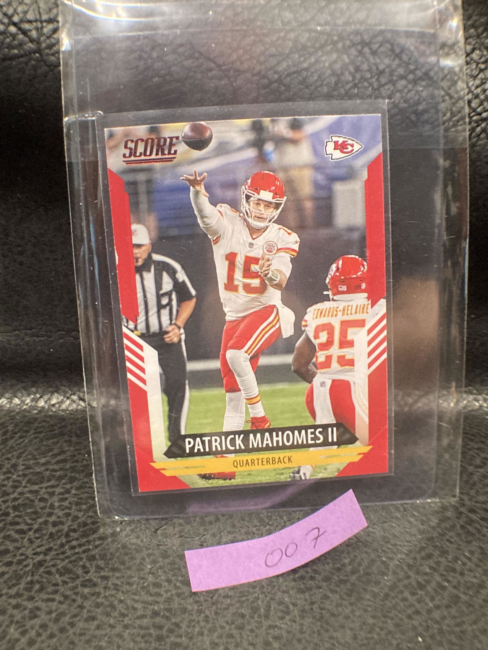 Patrick Mahomes Parallel - 2021 Score Red #1 Chiefs (1 of 2)