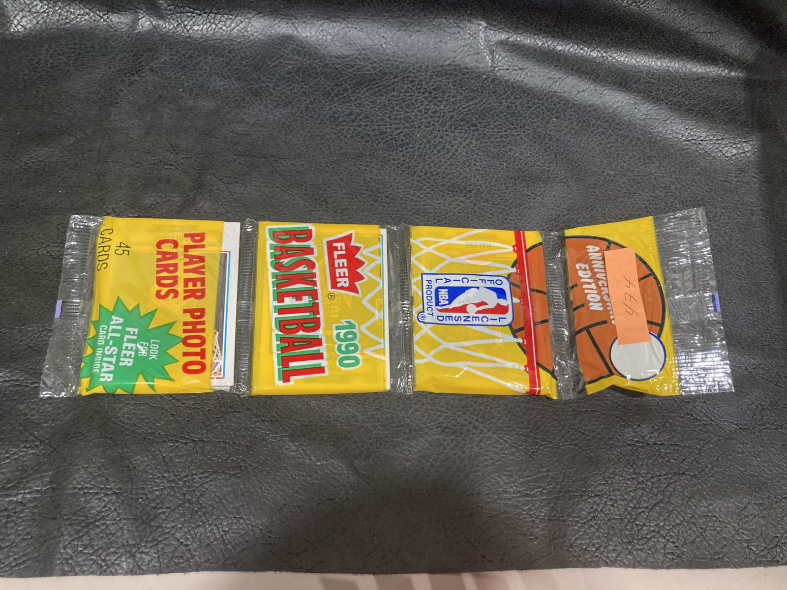 Michael Jordan 1990 Fleer Basketball Sealed Rack Pack (1 of 2)