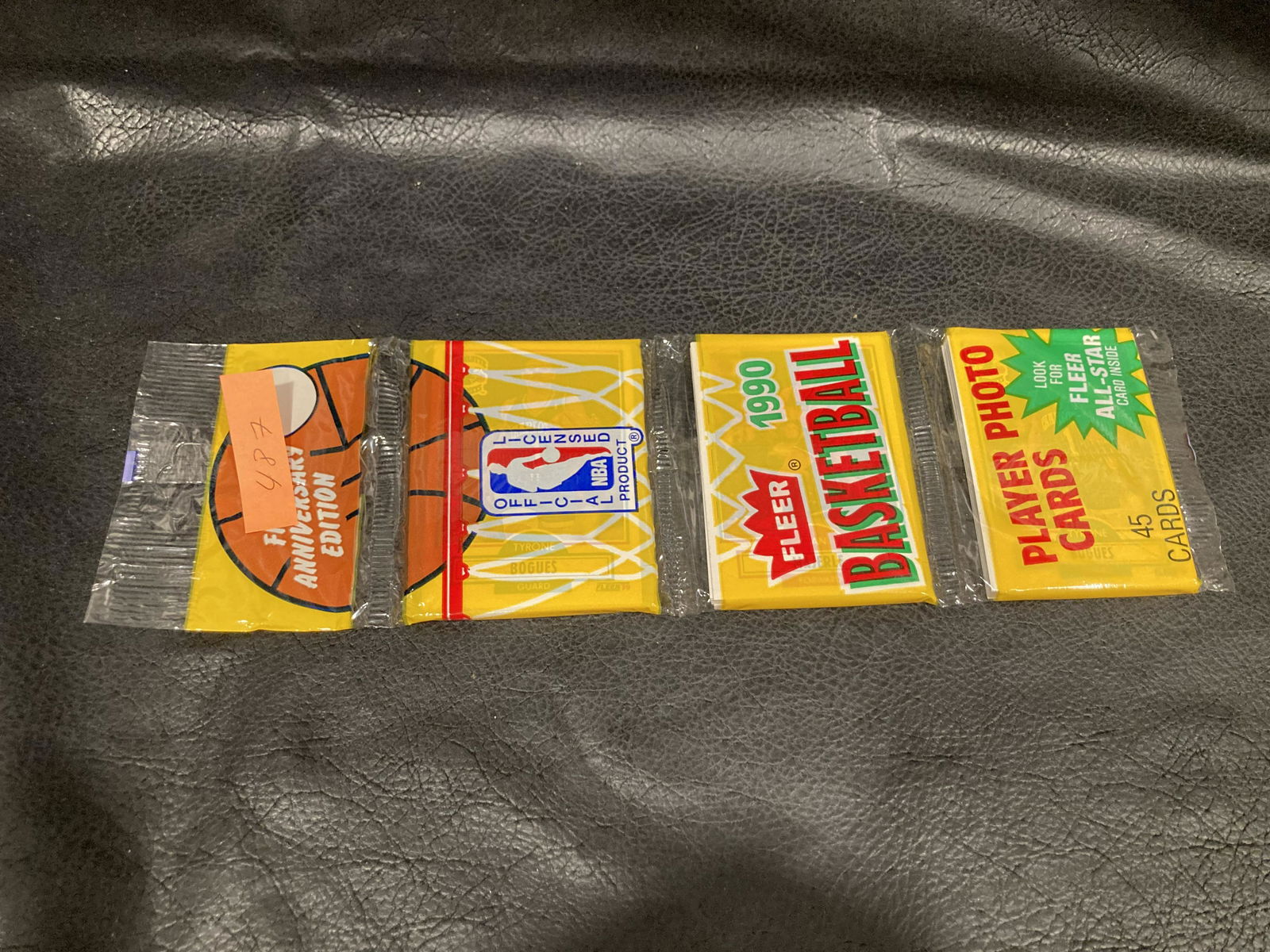 Michael Jordan 1990 Fleer Basketball Sealed Rack Pack (1 of 2)