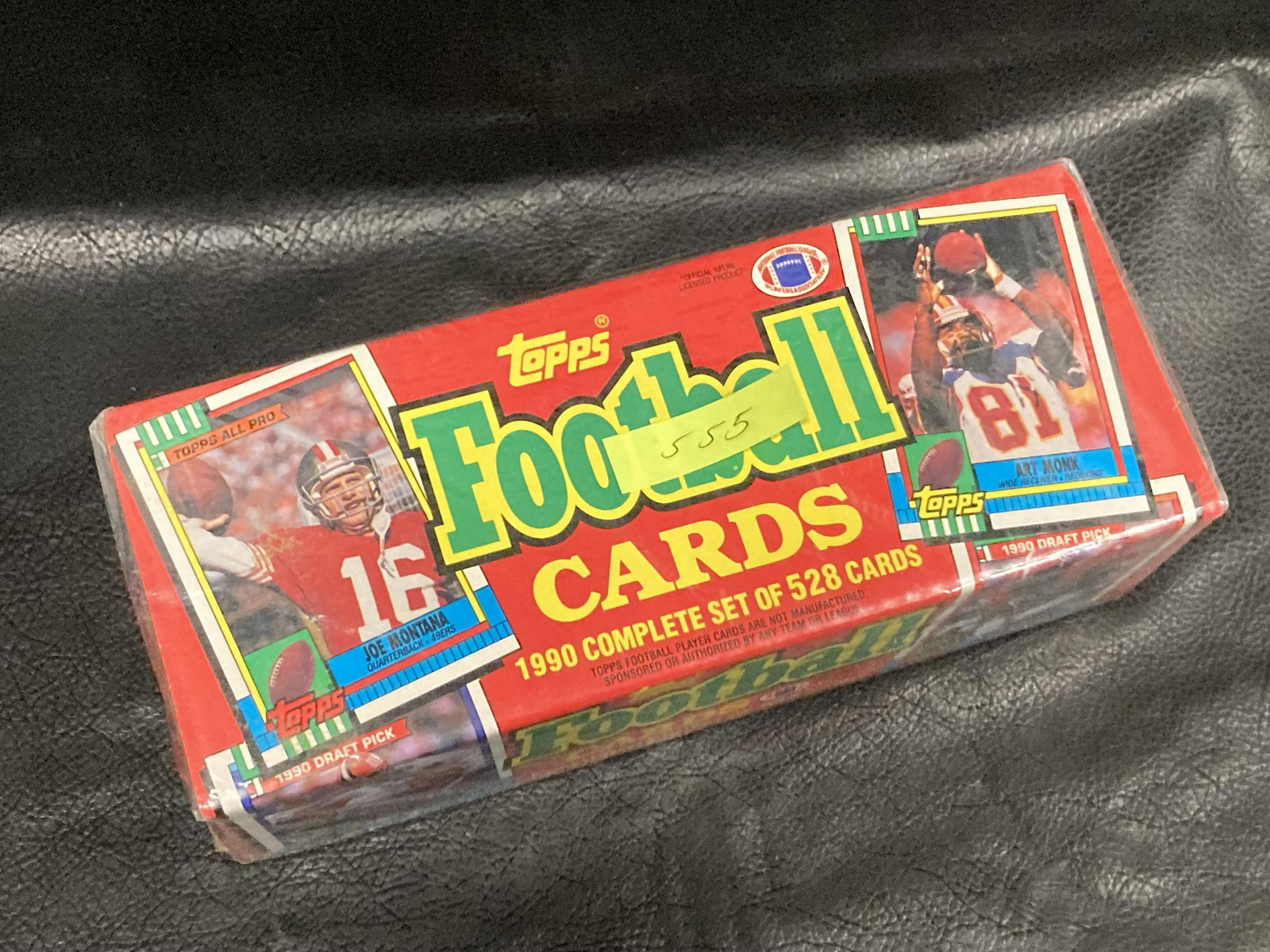 1990 Topps Football Cards Complete Set Of 528 Cards: 1990 Topps Football Cards Complete Set Of 528 Cards Factory Sealed New In Box