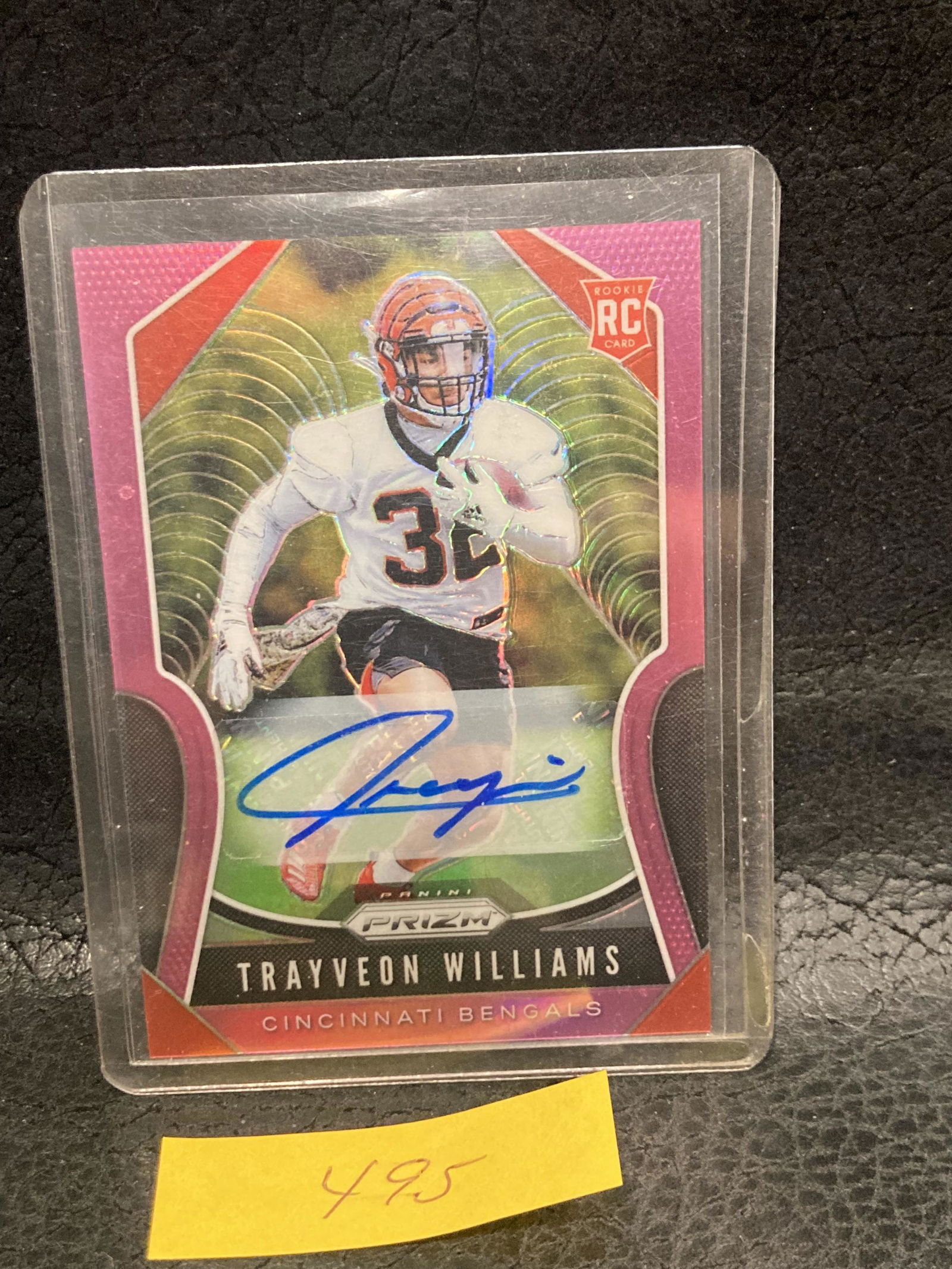Trayveon Williams 2019 Panini Prizm Pink #329 Rookie (1 of 2)