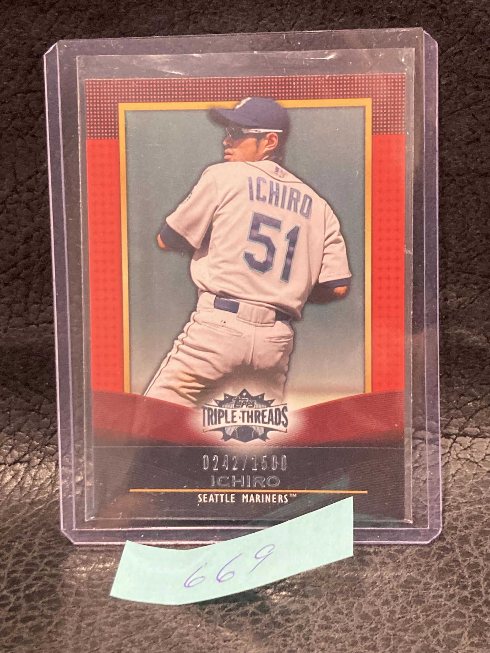 Ichiro Suzuki 2011 Topps Triple Threads #41 Seattle (1 of 2)