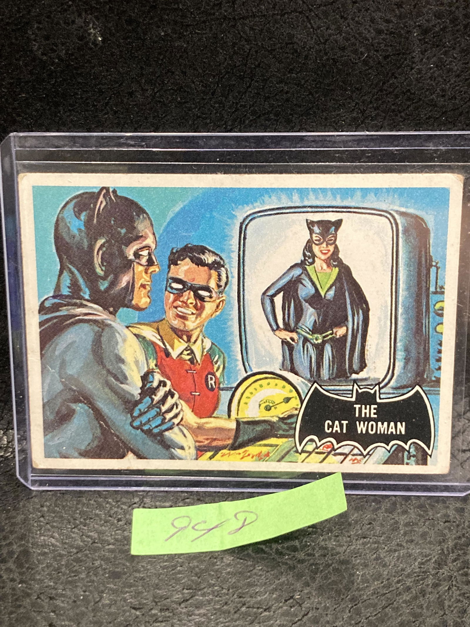 1966 Topps Batman Card #25 The Cat Woman (1 of 2)