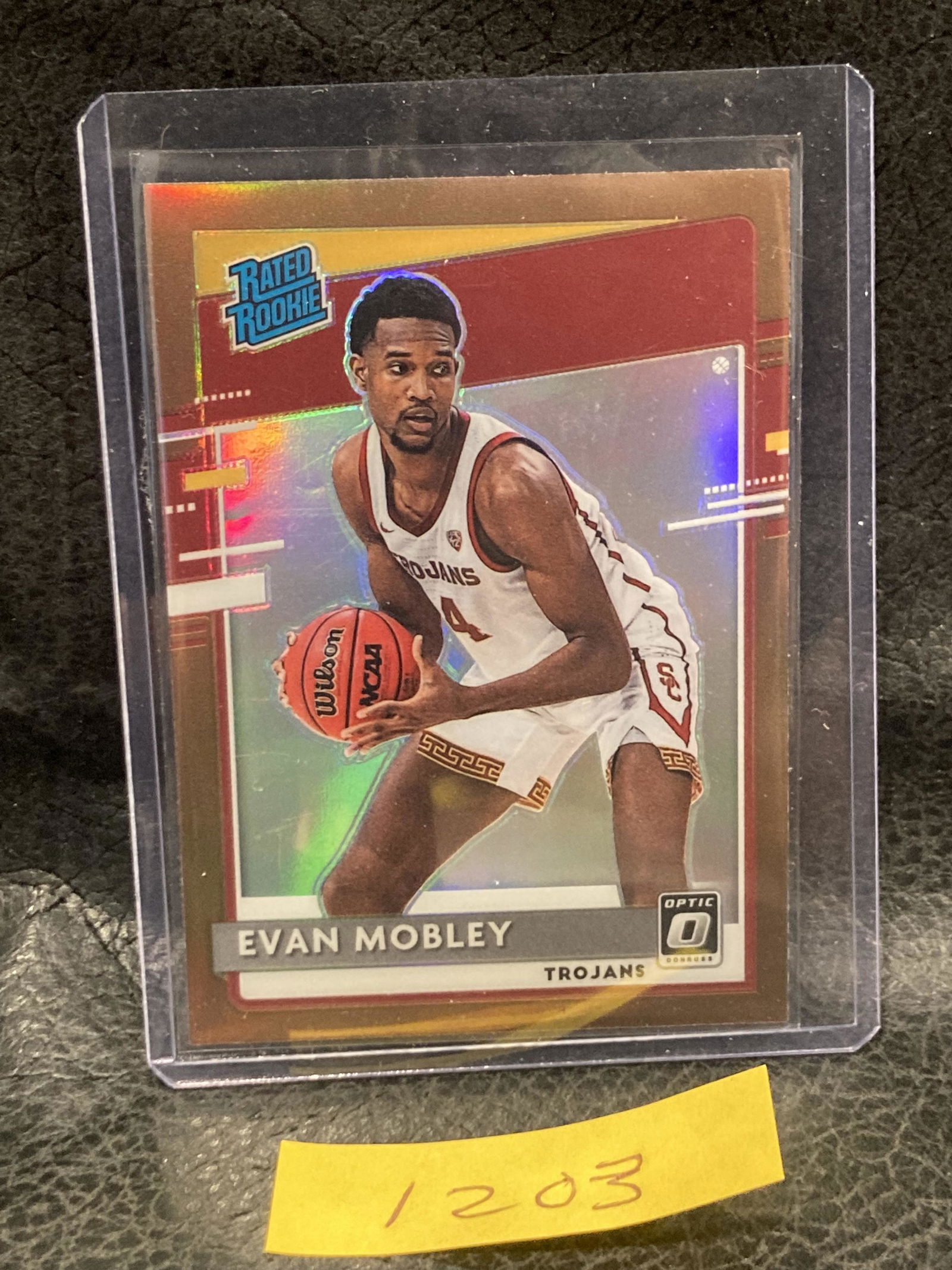 Evan Mobley 2021-22 Chronicles Optic Rated Rookie (1 of 2)