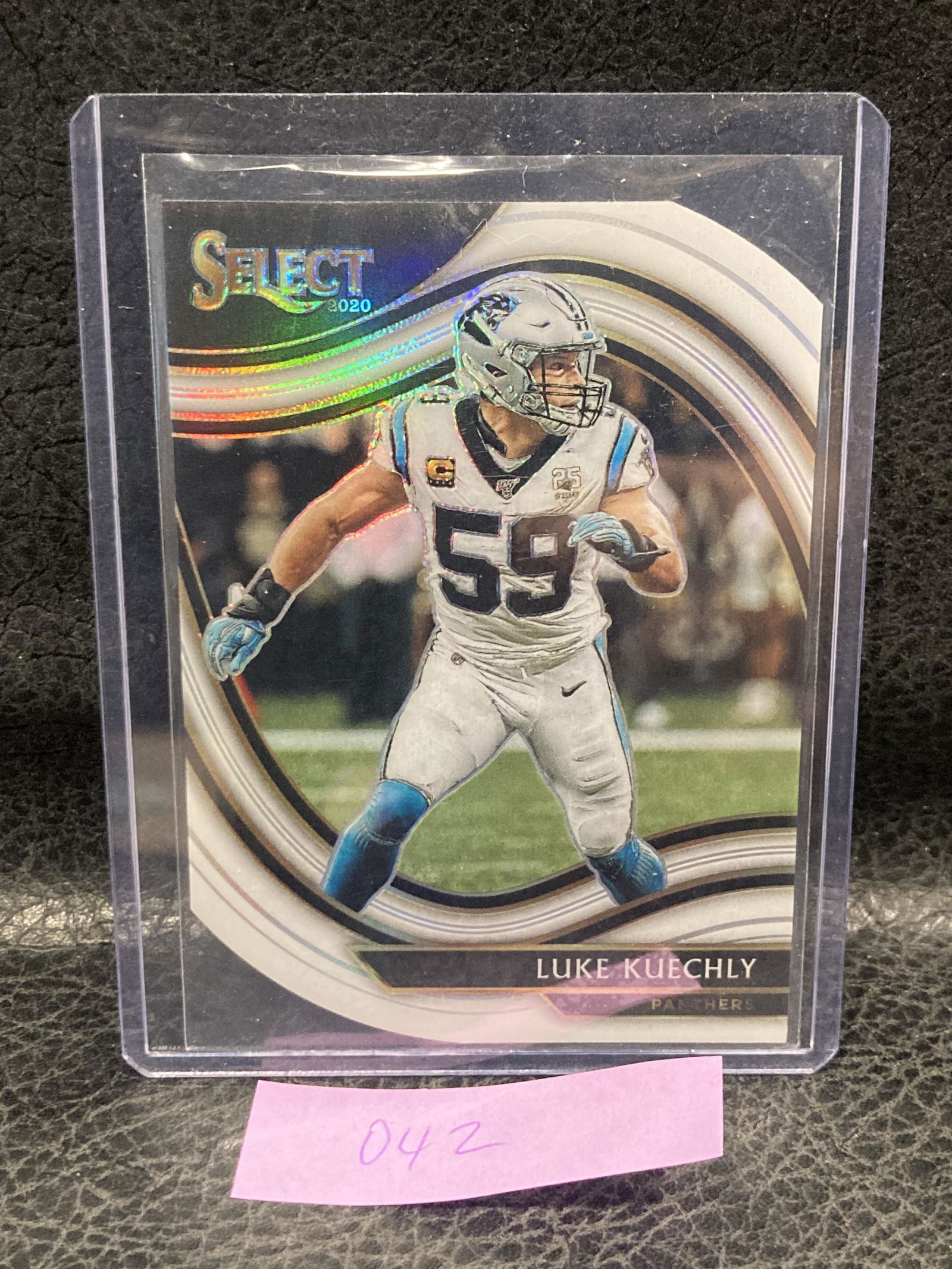 Luke Kuechly 2020 Select Field Level White Die Cut Prizm #313 Panthers  (1 of 2)