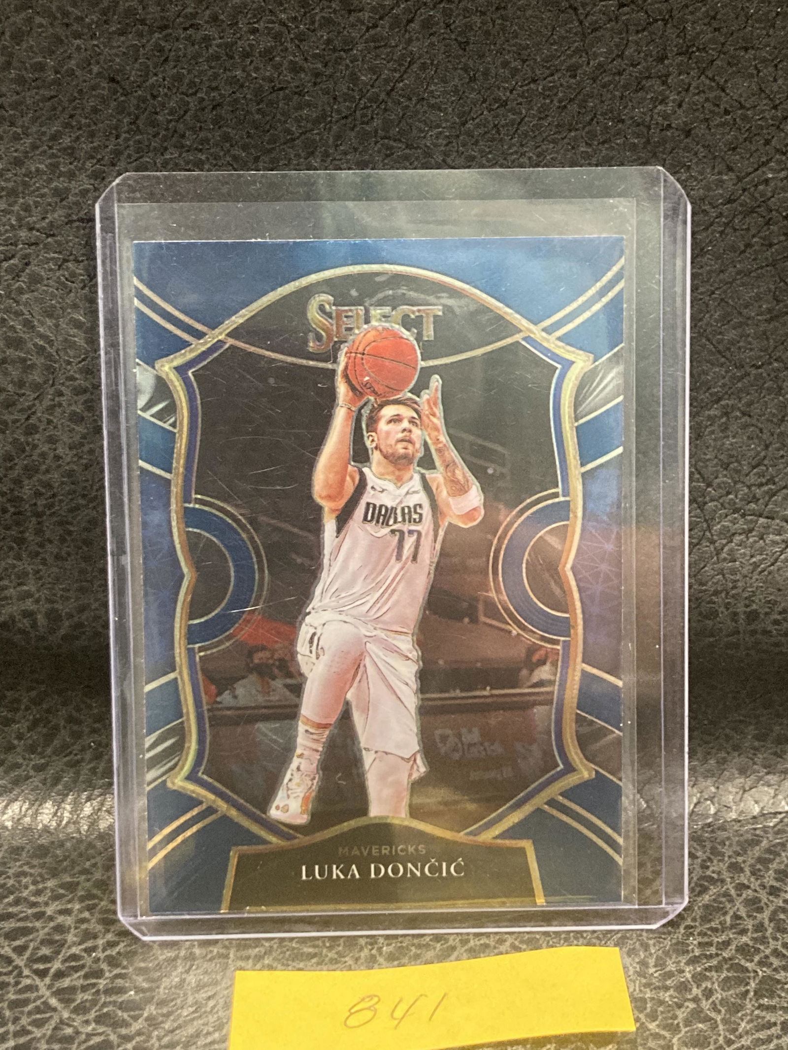 Luka Doncic 2020-21 Select Concourse Blue Retail Exclusive #15 Dallas Mavericks (1 of 2)